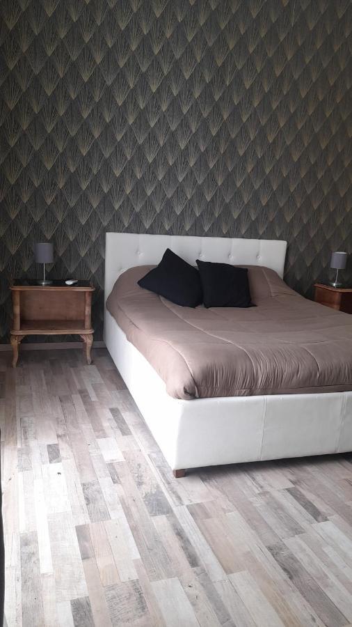 Apartmán Ianuzza House Katánie Exteriér fotografie